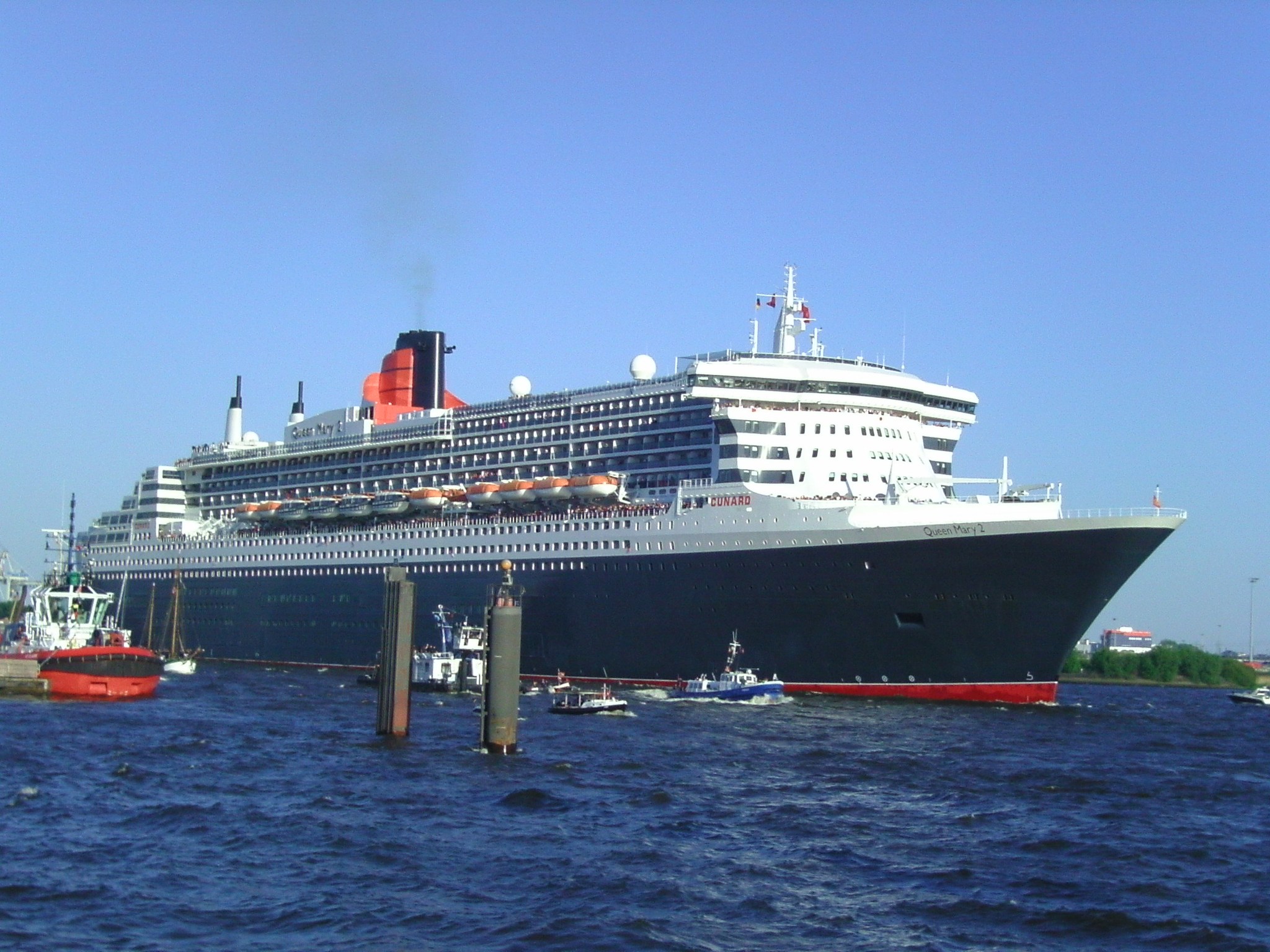 Ship Queen Mary 2011 05 08 1