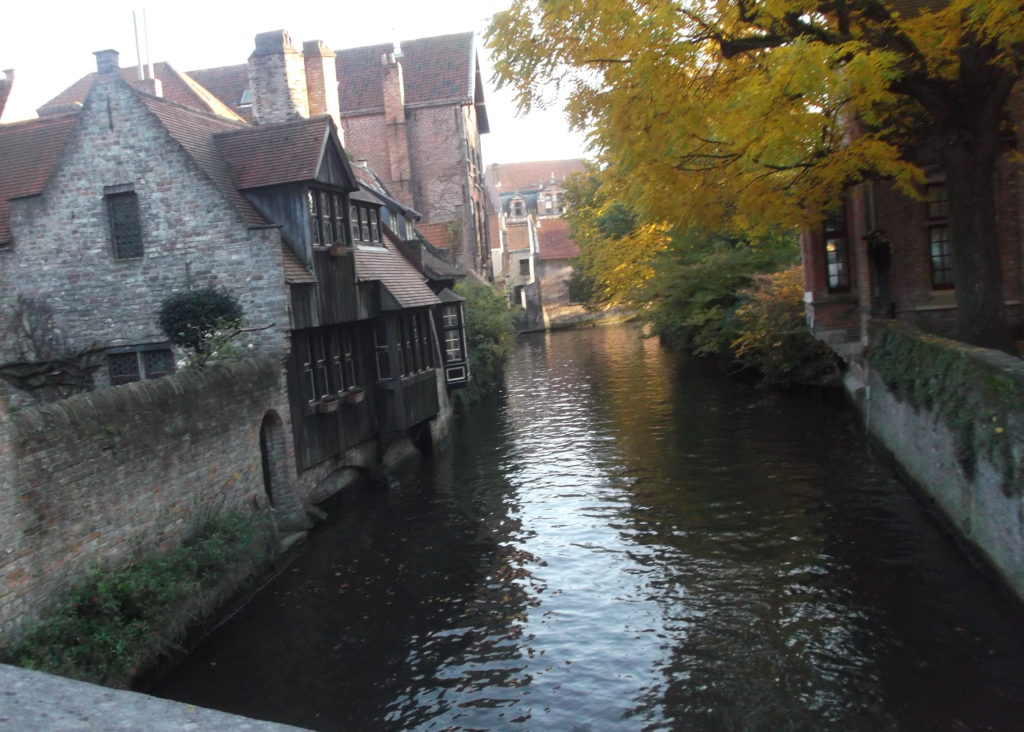 Review: Bruges Canal Tour - Unique Travel ExperiencesUnique Travel ...