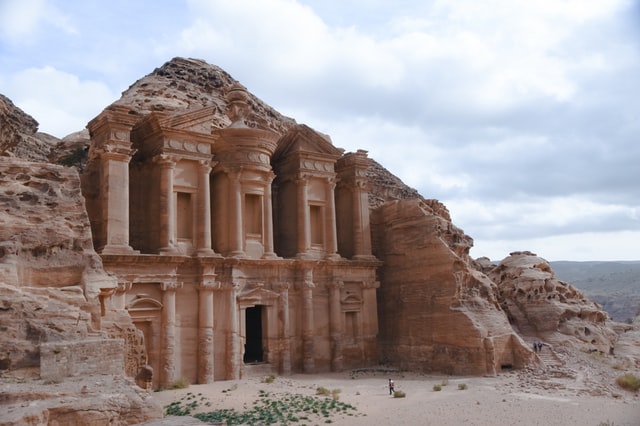 petra treasury